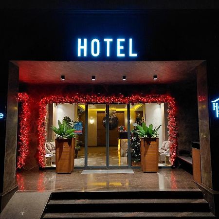 Home Boutique Hostel Баку Екстериор снимка