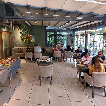Home Boutique Hostel Баку Екстериор снимка