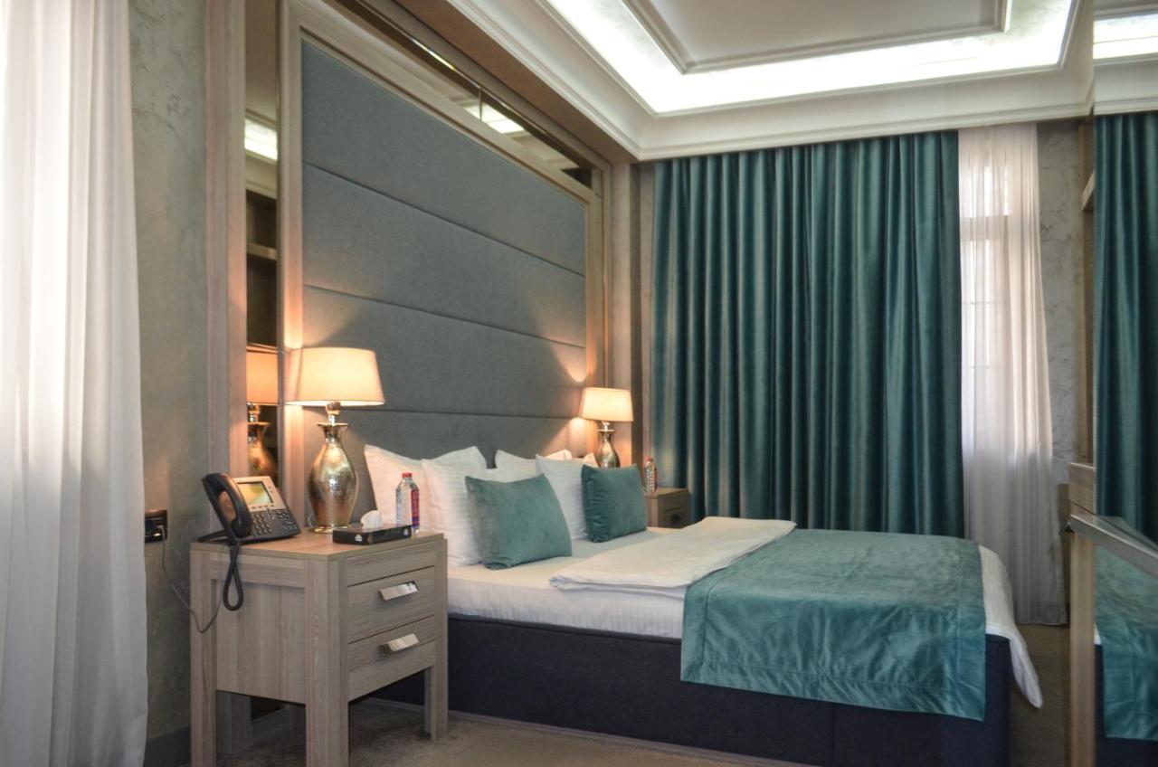 Home Boutique Hostel Баку Екстериор снимка