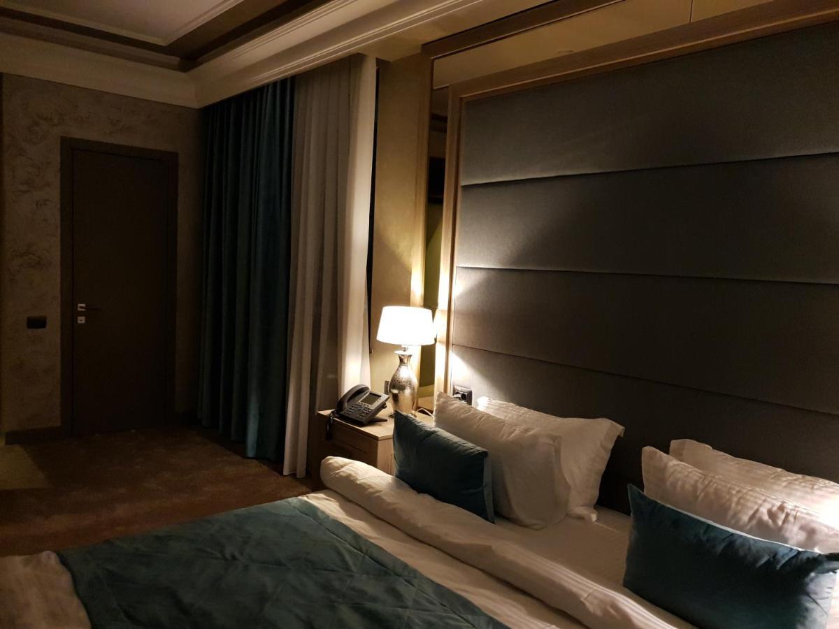 Home Boutique Hostel Баку Екстериор снимка