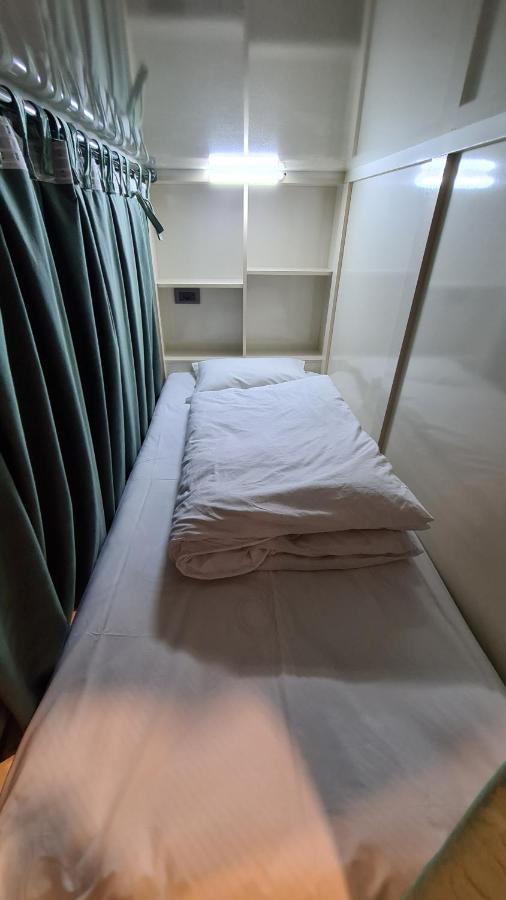Home Boutique Hostel Баку Екстериор снимка
